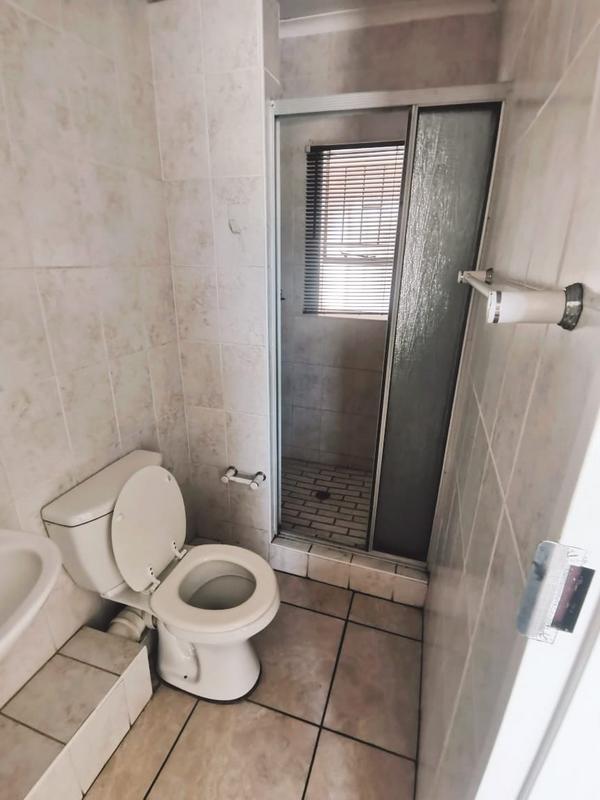To Let 1 Bedroom Property for Rent in Die Bult North West